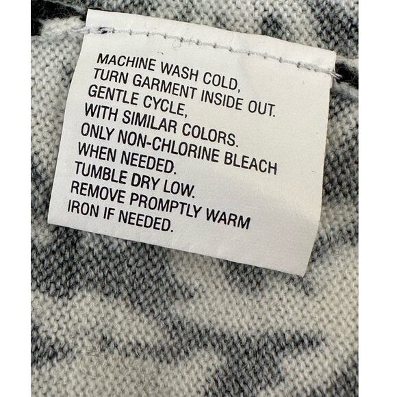 Good Clothes black white print long sleeves button cardigan size XL - Picture 4 of 9